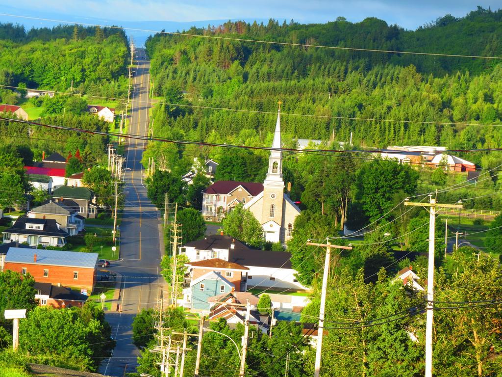 Le Gite Ambrelane Thetford Mines Luaran gambar